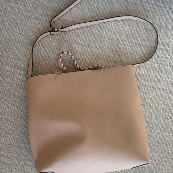 Tote - Picture 2 of 4